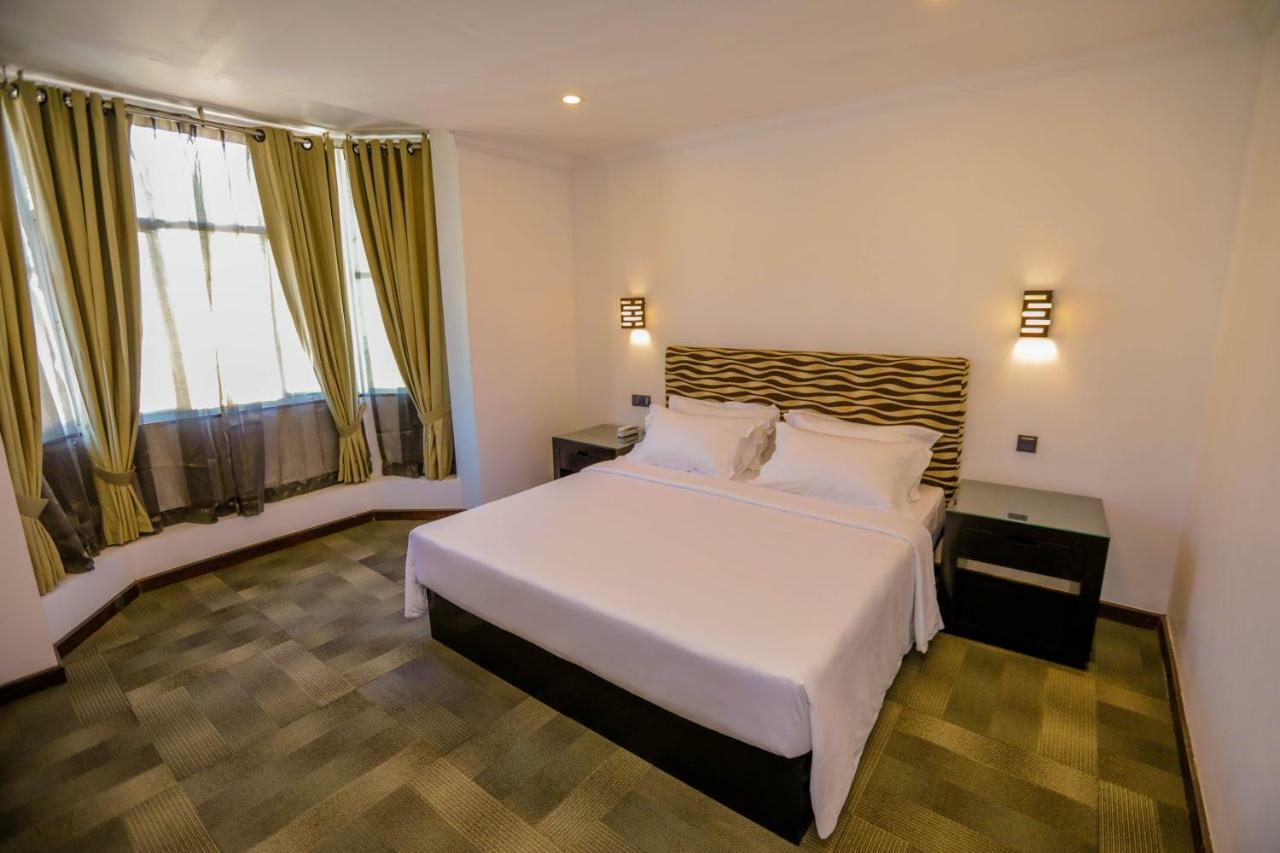 Huddle Hotel Nuwara Eliya Exterior photo
